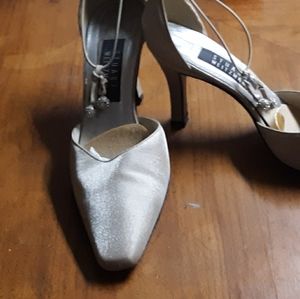 Stuart  Weitzman